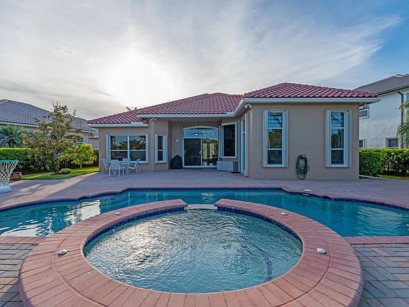 4th image of 7530 NW 120th Drive