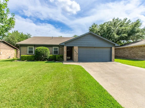 3411 Canton St, Greenville, TX 75402