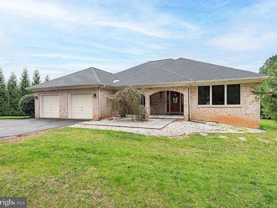 1st image of 316 Delight Meadows Rd