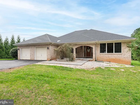 316 Delight Meadows Rd, Reisterstown, MD 21136