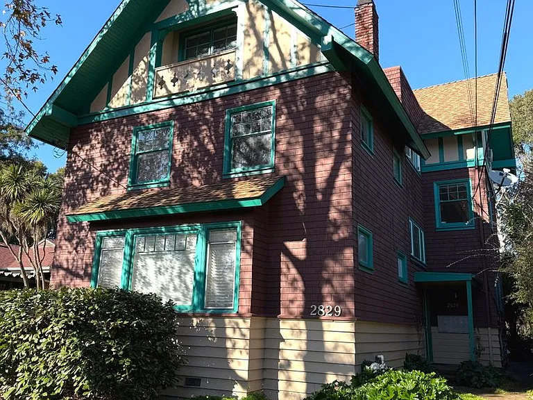2829 Prince — Photo 2
