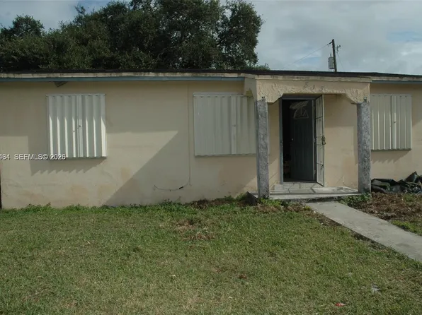 813 NW 6th Ave, Florida City, FL 33034