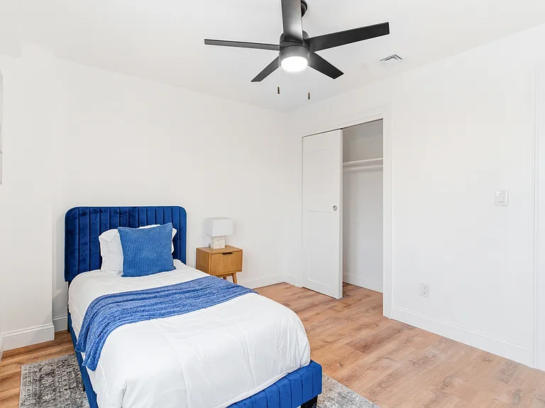 610 Anderson Ave #2E — Photo 24