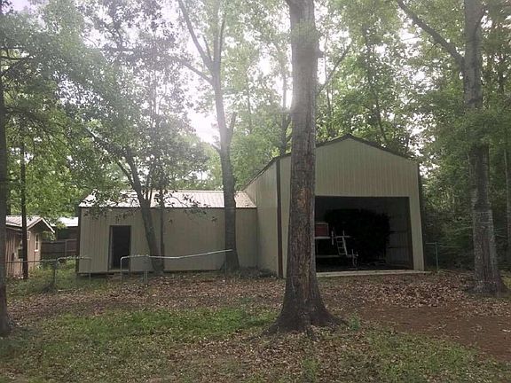 2nd image of 781 Lakefront Dr