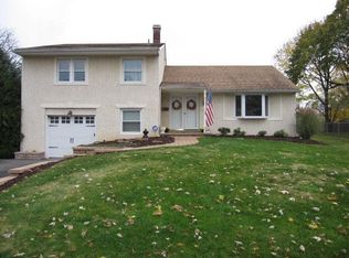 2073 Sierra Rd, Plymouth Meeting, PA 19462