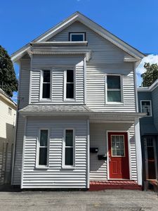 10 Clinton Ave, Lowell, MA, 01854