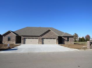 3555 W Camelot St #3563, Springfield, MO 65807