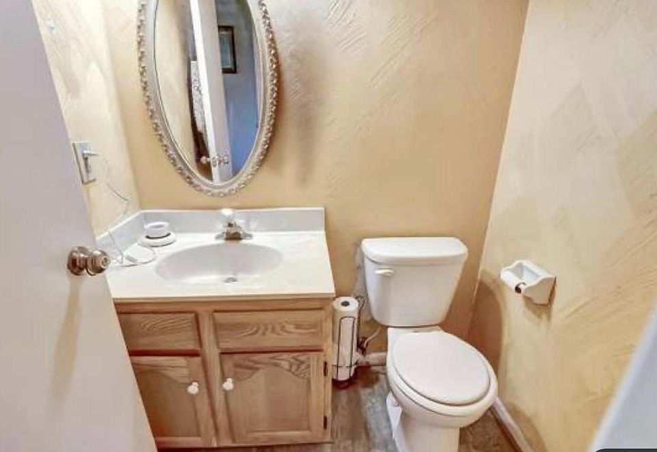 1st image of 9522 Colegate Way