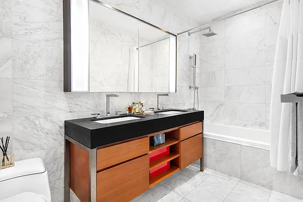 Rented by Compass | media 10