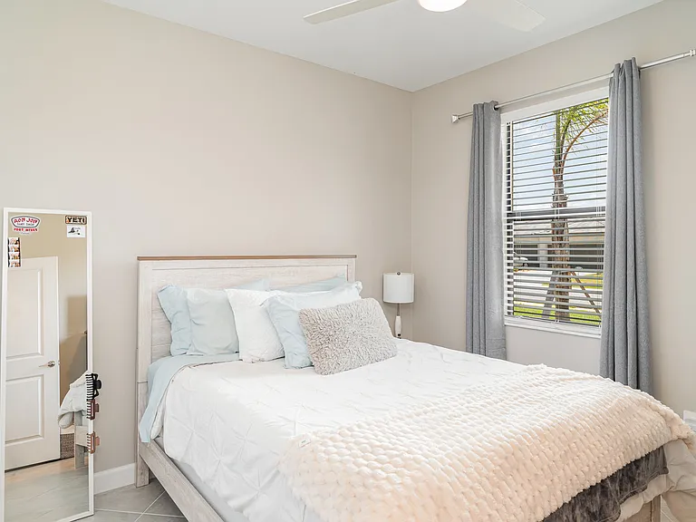 5422 Crystal Harbor Cv — Photo 12