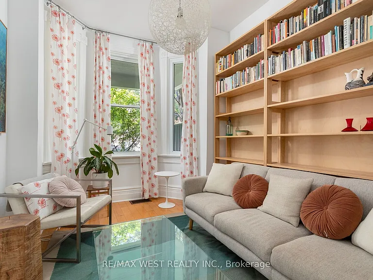 39 Shirley St — Photo 6