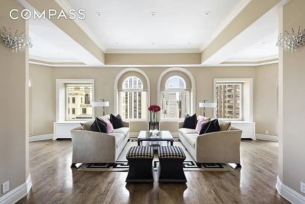 Sold by Compass | media 10