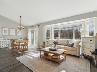 3920 Edinbrook Ter, Minneapolis, MN 55443