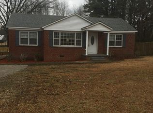 385 N Pike St, Cherokee, AL 35616