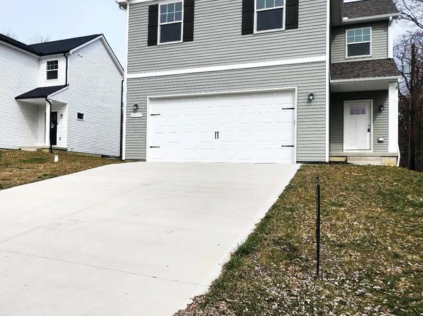 9917 Glasgow Dr, Brighton, MI 48114