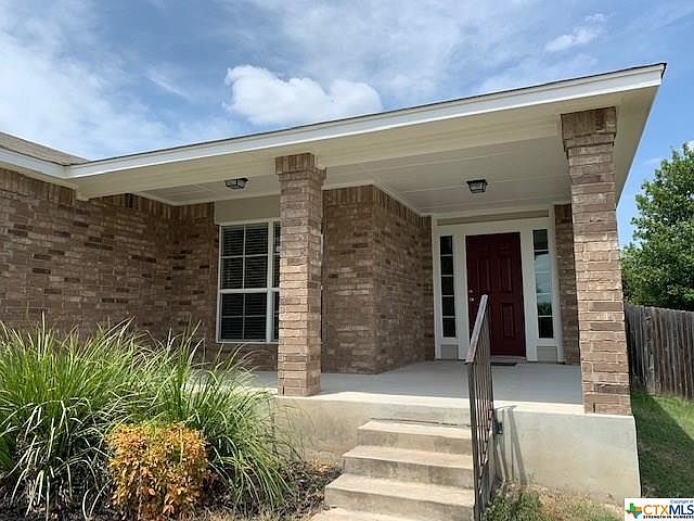 1st image of 2427 Dimmitt Dr