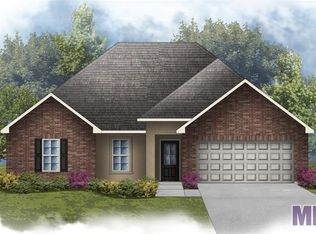 8683 Hackberry Ridge Ave, Zachary, LA 70791