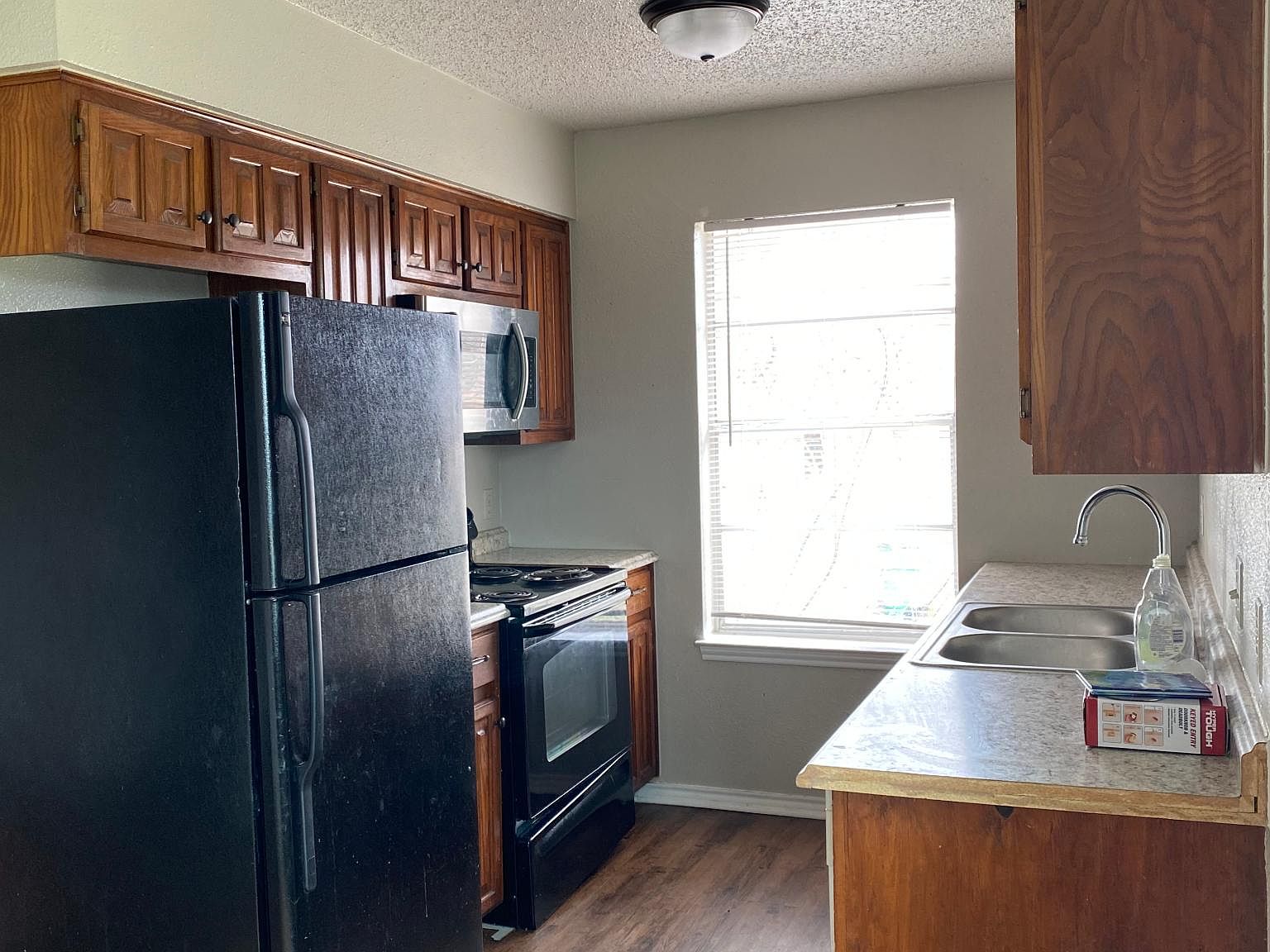 1117 Burkett St APT C, Taylor, TX 76574 Zillow