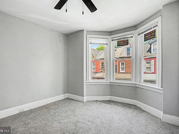 4th image of 625 Oxford St