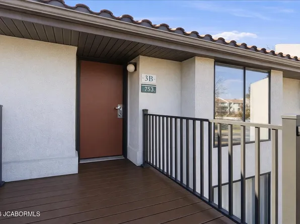 23 Laguna Dr Unit 3B, Lake Ozark, MO 65049