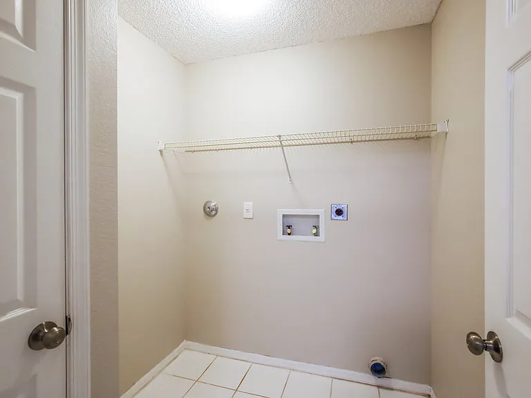 1230 NW 192nd Ter — Photo 16