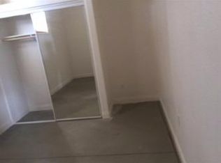 13775 Barker Rd, Apple Valley, CA 92307