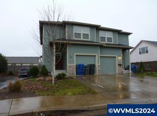 4185 Geranium Loop NE, Salem, OR 97305