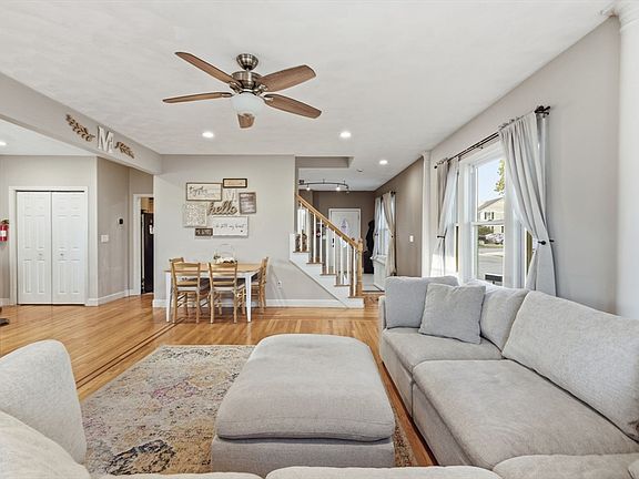 3rd image of 648 Merrimack Ave