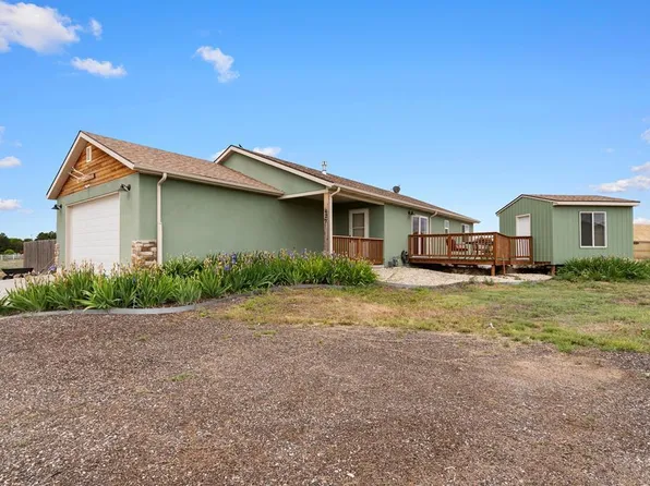 427 S Bayfield Ave, Pueblo West, CO 81007