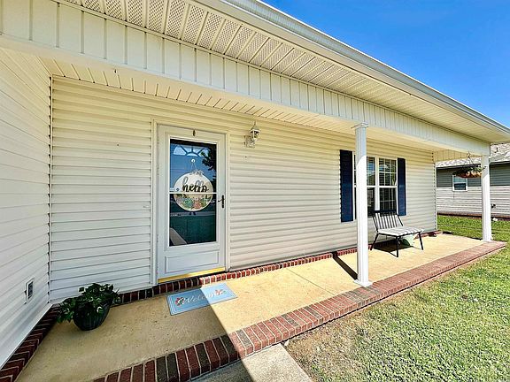 3rd image of 1506 Moon Rd