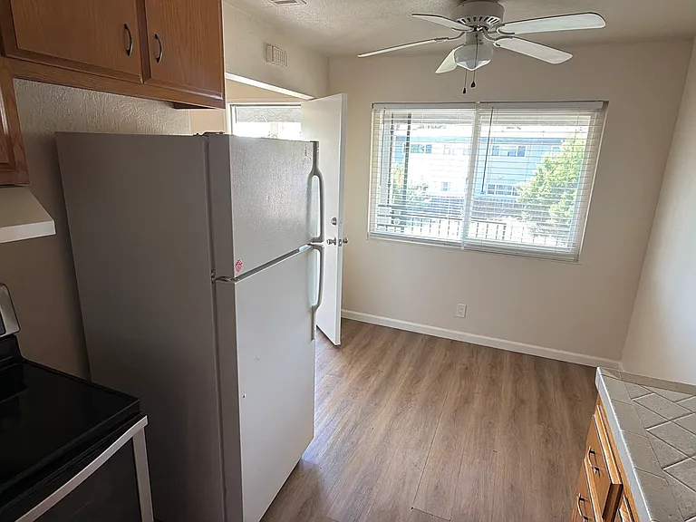 3509 Fairview Dr #1 — Photo 4