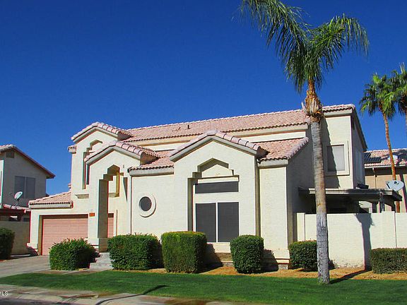2nd image of 8944 W Acapulco Ln