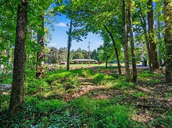 5211 Union Hill Rd #1, Alpharetta, GA 30004
