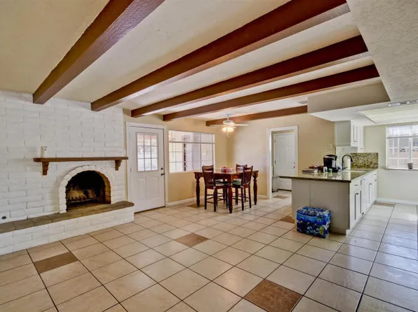 461 N Sunset Dr, Chandler, AZ 85225