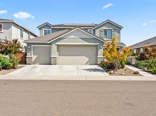 9523 Sauterne Way, Elk Grove, CA 95624