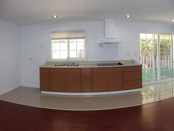 3rd image of 5450 Monterey Hwy Spc 3