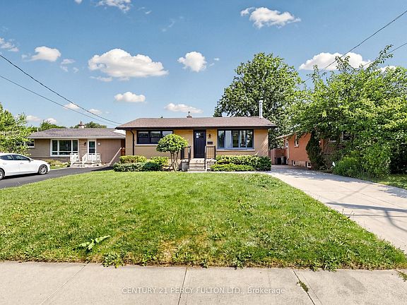 2nd image of 25 Kenwood Cres