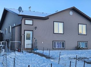 32B W Sierra Dr, Olds, AB T4H 1X3