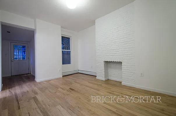 Rented by Brick&Mortar | media 28