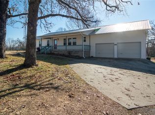 14089 Pleasant Ridge Rd, Rogers, AR 72756