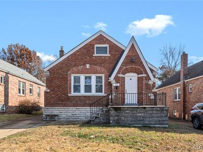 9052 Rosemary Ave, Saint Louis, MO, 63123