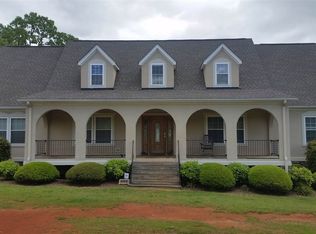 621 Heartland Ct, Gray Court, SC 29645