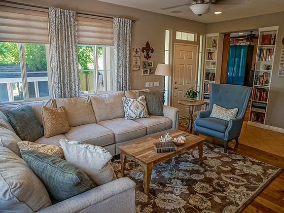 3rd image of 24214 Allium Ct #8