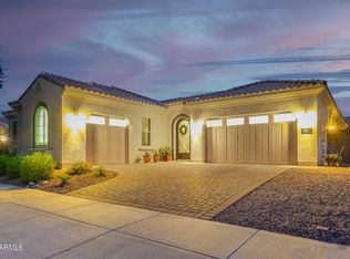 2923 E Valencia Dr, Phoenix, AZ 85042