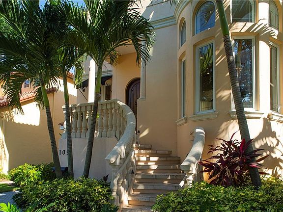 5th image of 109 Bermuda Ave