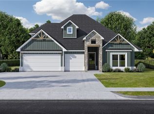 2104 Crandall Rd, Pea Ridge, AR 72751