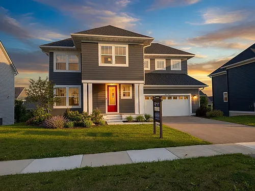 635X Red Cedar Dr Photo 1