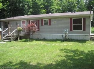 4080 E Shore Dr, Stanton, MI