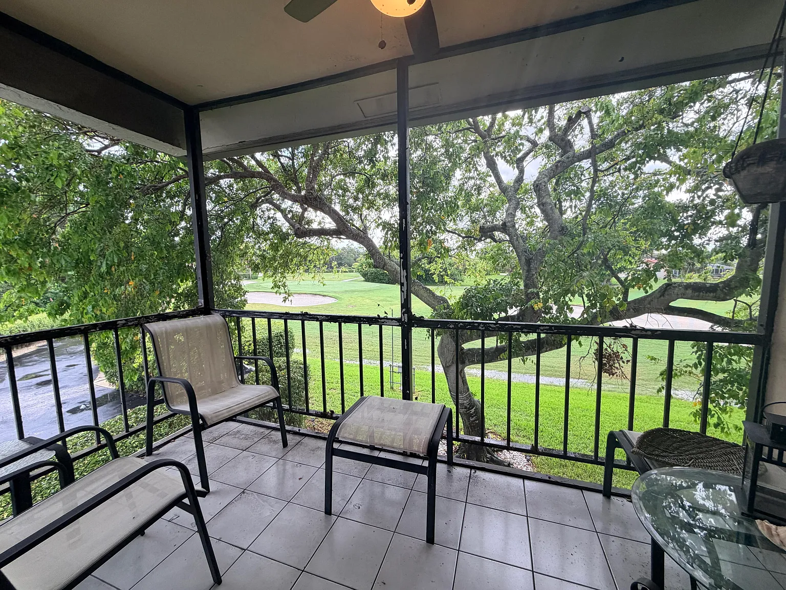 2 bed, 2.0 bath, 1216 sqft, $1,950 — Photo 4
