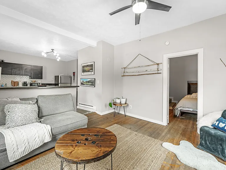 1009 Kenilworth Ave #3 — Photo 6